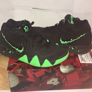 Kyrie 4 ‘Halloween’